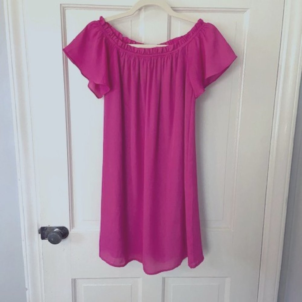 Everly by Francesca's Pink off the shoulder dress XS